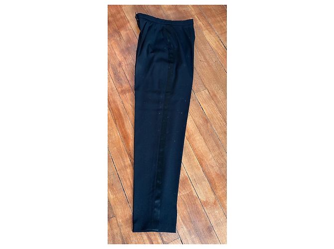 Christian Dior Black Wool Tuxedo Pleated Jacket and Pants - view 8