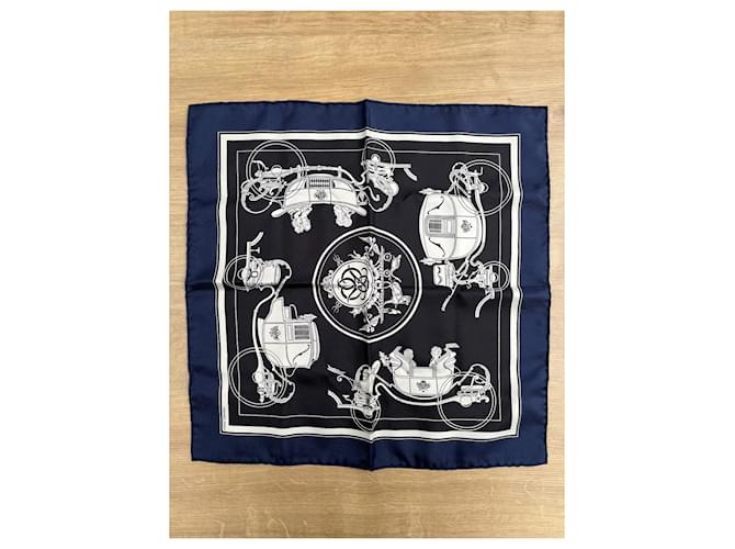 Sciarpa di seta Hermès Gavroche Nero Bianco Blu Navy - vista 3