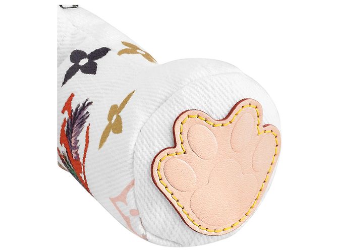 Louis Vuitton Doudou Upperr Monogram Branco em Tecido - vista 4