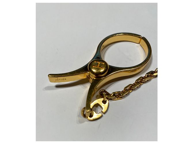 Clip per guanti Hermès in metallo dorato Gold hardware - vista 4