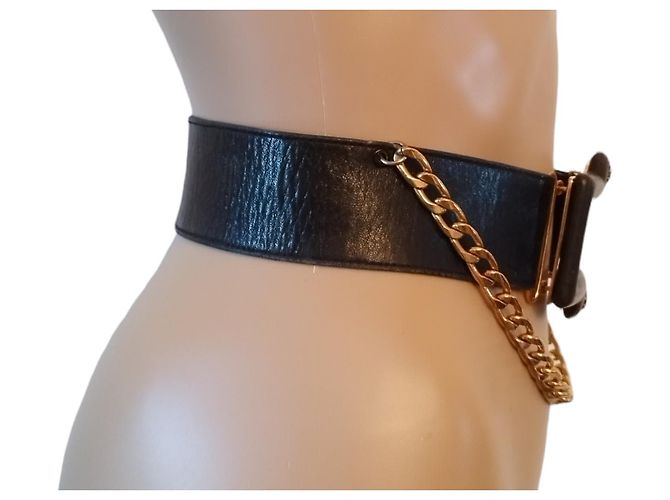 Chanel Vintage Gürtel aus schwarzem Leder - Ansicht 3