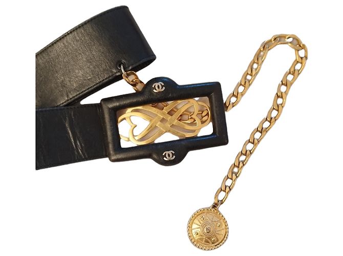 Chanel Vintage Gürtel aus schwarzem Leder - Ansicht 6