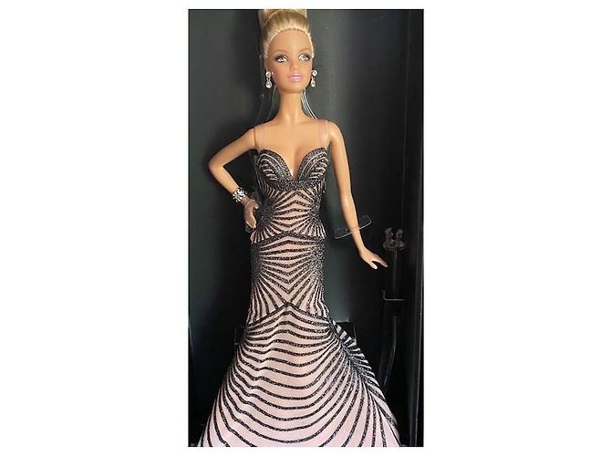 Autre Marque Poupée Barbie Zuhair Murad neuve Multicolore - vue 2