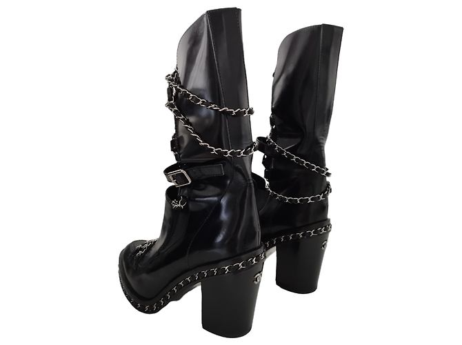 Par de botas Chanel Obsession del desfile de moda de otoño/Invierno 2013-2014 Negro - vista 10