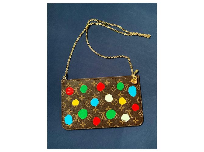 Pochette Louis Vuitton Kusama in tela multicolore - vista 2