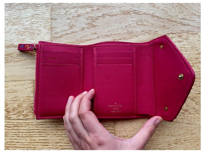 Freesien-Geldbörse „New Wave“ von Louis Vuitton Pink - Ansicht 4