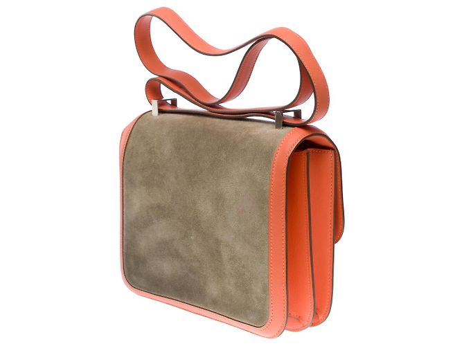 Hermès Sac HERMES Constance en Suède Gris - 101461 - vue 6
