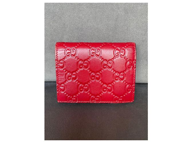 Cartera Gucci de piel roja con logo GG - vista 2