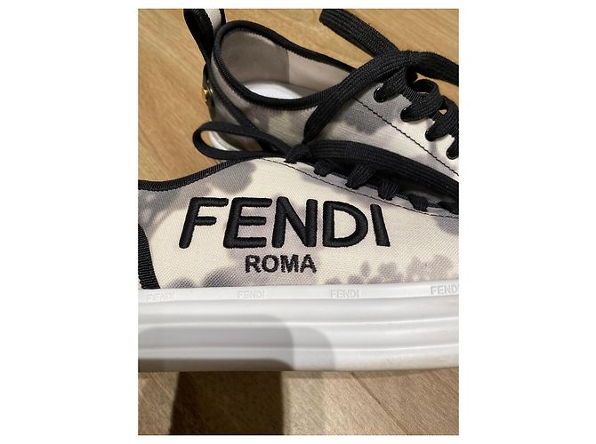 Fendi Rise Tie Dye Low Top Sneaker Schwarz Weiß Grau - Ansicht 5