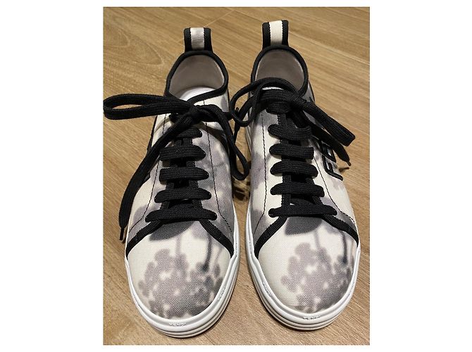 Fendi Rise Tie Dye Low Top Sneaker Schwarz Weiß Grau - Ansicht 6
