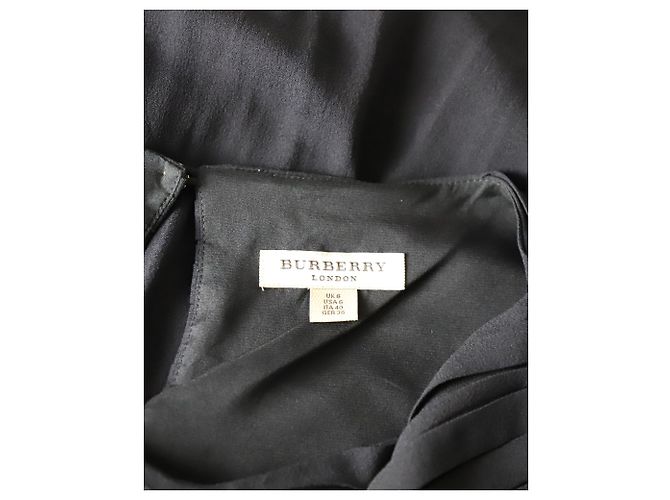 Blusa plisada sin mangas de Burberry en seda azul marino - vista 4