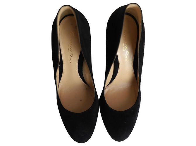 Décolleté svasate con punta tonda Gianvito Rossi in camoscio nero - vista 5