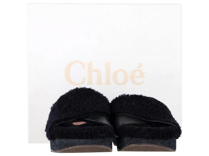 Chloé Ciabatte ondulate Chloe in shearling nero e pelle - view 4