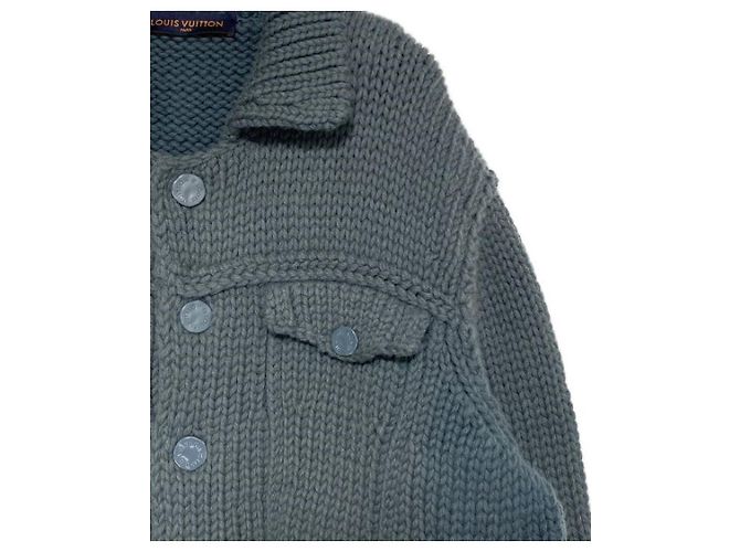 ***LOUIS VUITTON (Louis Vuitton)  chunky button knit jacket Grey - view 4