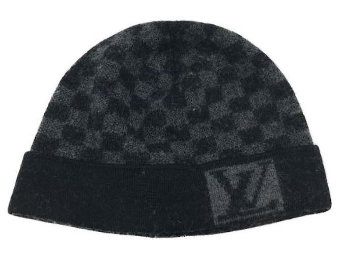 ***LOUIS VUITTON (Louis Vuitton)  Bonnet en tricot Petit Damier Noir - vue 4