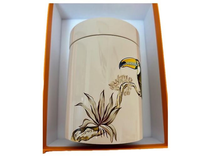 Hermès HERMES Paris Tea box "Carnets d'Équateur" in hand-painted lacquered wood. Multiple colors - view 2