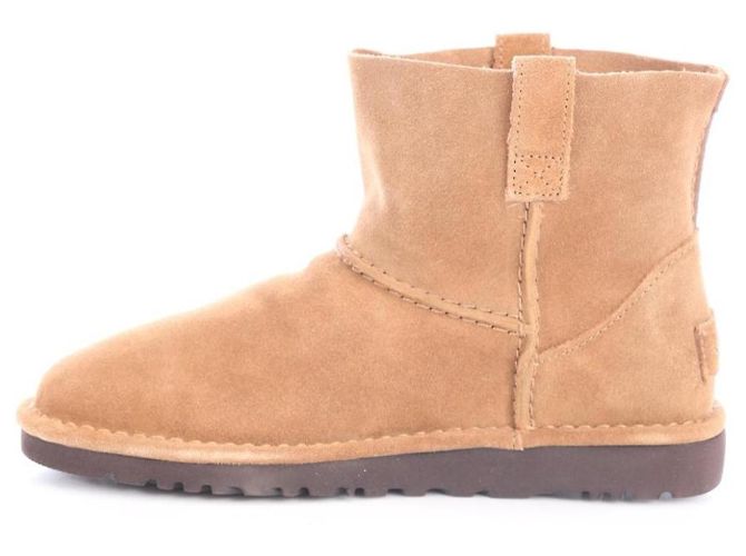 Ugg Classic Unlined Mini Boots aus braunem Wildleder - Ansicht 2