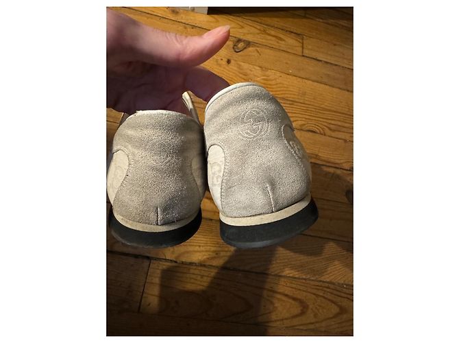 Sneakers Gucci Guccissima in pelle beige - vista 3