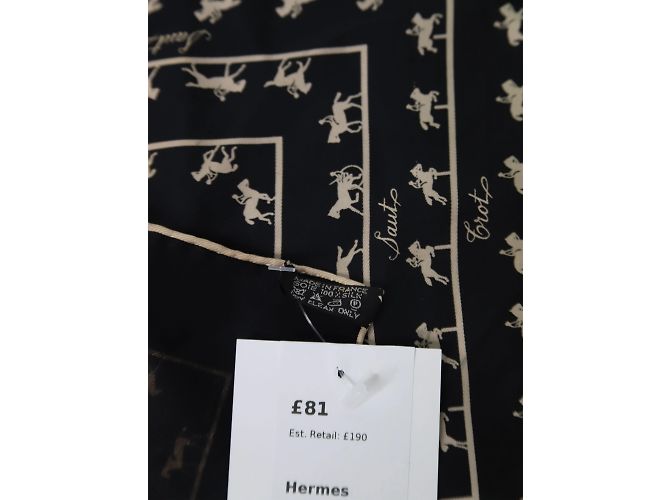 Trim Hermès Schwarzes Taschentuch mit Pferdemuster - Ansicht 3