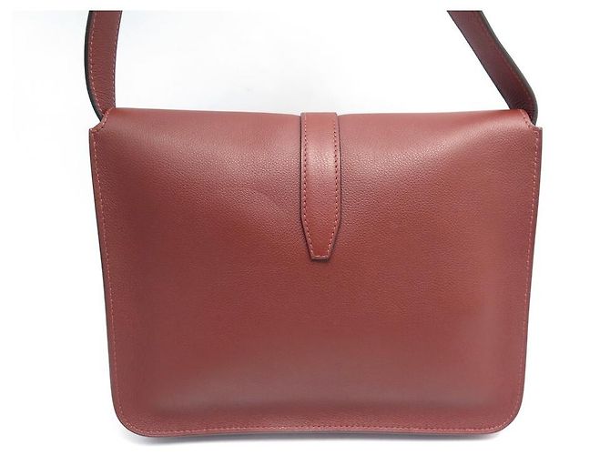 Hermès NOVA BOLSA HERMES STEVE LIGHT JUNIOR TOGO BOLSA DE COURO BORDEAUX - vista 2
