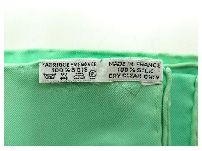 Hermès NUOVA SCIARPA HERMES VIVE LE VENT BOURTHOUMIEUX CARRE 90 SETA NUOVA SCIARPA DI SETA Verde - vista 9