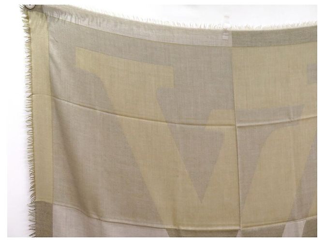NEUE CHALE LOUIS VUITTON-LOGO-INITIALEN LV 140CM Kaschmir-Seidenschal in Beige - Ansicht 2