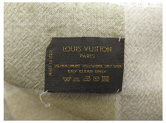 NEUE CHALE LOUIS VUITTON-LOGO-INITIALEN LV 140CM Kaschmir-Seidenschal in Beige - Ansicht 5