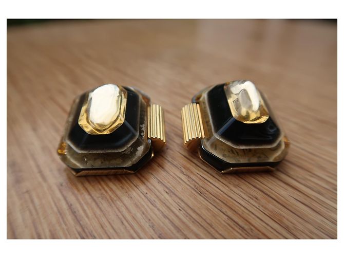 Orecchini vintage Pierre Cardin Gold hardware - vista 2
