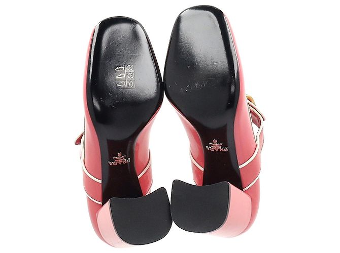 Décolleté Prada Mary Jane in vernice rosa - vista 6