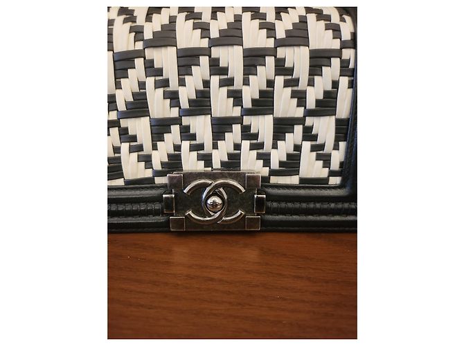 Chanel Mini Boy Tasche Leder Schwarz - Ansicht 2