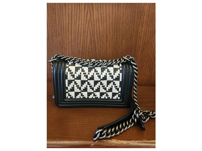 Chanel Mini Boy Tasche Leder Schwarz - Ansicht 4
