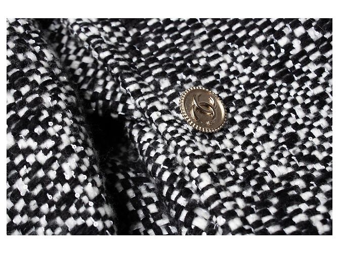 Chanel, Wool tweed sequinned coat Black - view 8