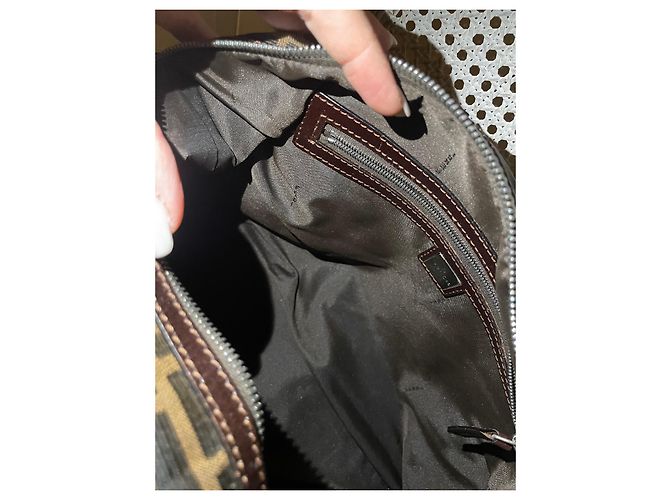 Zucca Borsa a mano Fendi in tela e pelle marrone - vista 6