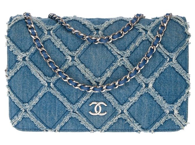 Sac CHANEL Wallet on Chain en Denim Bleu - 101514 - vue 3