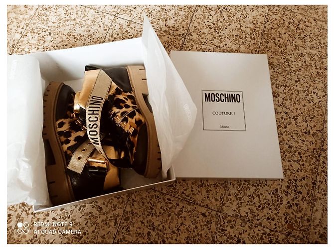 Stivaletti Moschino in pelle neri multicolore Nero - vista 4