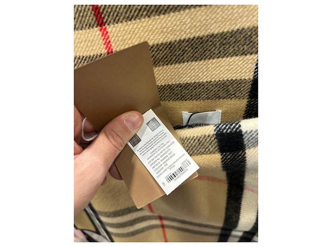 Burberry Capa xadrez de lã e caxemira com capuz em bege arquivo Camelo - vista 8