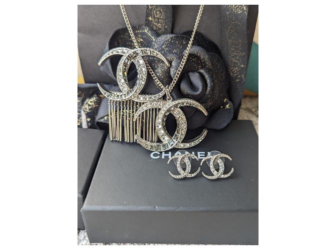 Chanel CC B15C Dubai Crescent Moon Logo SHW RARE orecchini con collana Argento - vista 5