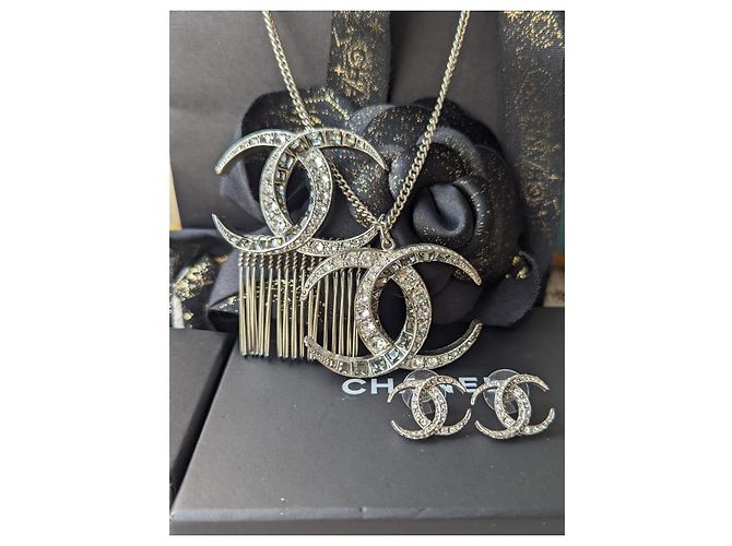 Chanel CC B15C Dubai Crescent Moon Logo SHW RARE orecchini con collana Argento - vista 6