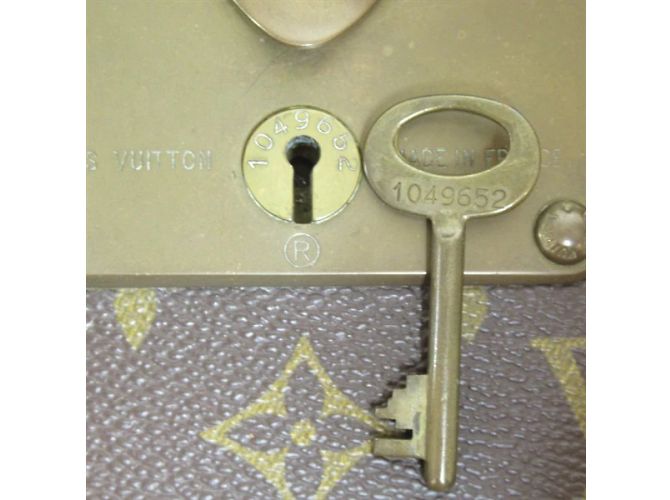 Louis Vuitton Monogramma Bisten 55  M21327 Marrone - vista 5