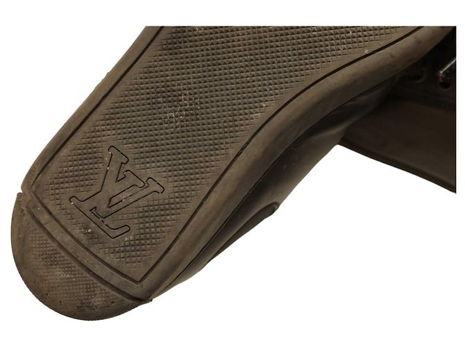 Louis Vuitton Scarpe da ginnastica da uomo in pelle nera e pelle scamosciata, scarpe da ginnastica stringate 8 Nero - vista 8