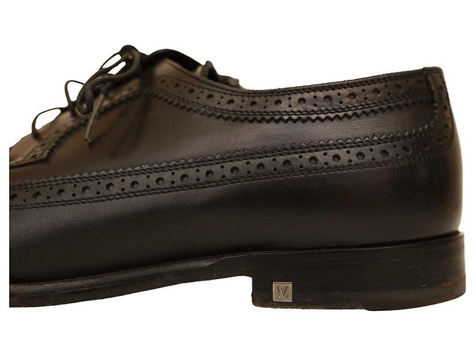 Sapatos masculinos Louis Vuitton de couro preto Brogues Oxfords com cadarço 8 - vista 9