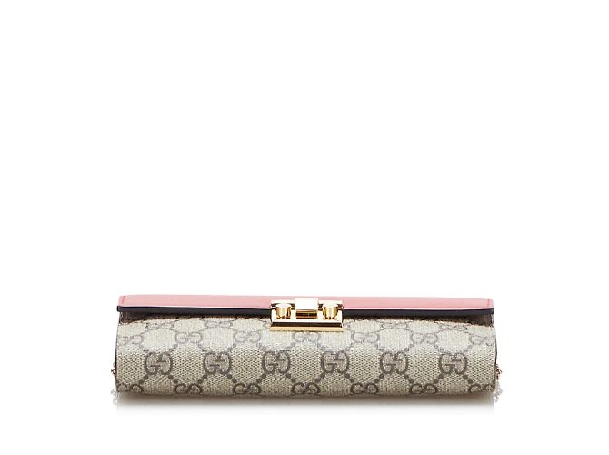 Padlock Gucci GG Supreme Vorhängeschloss-Geldbörse mit Kette - Ansicht 4