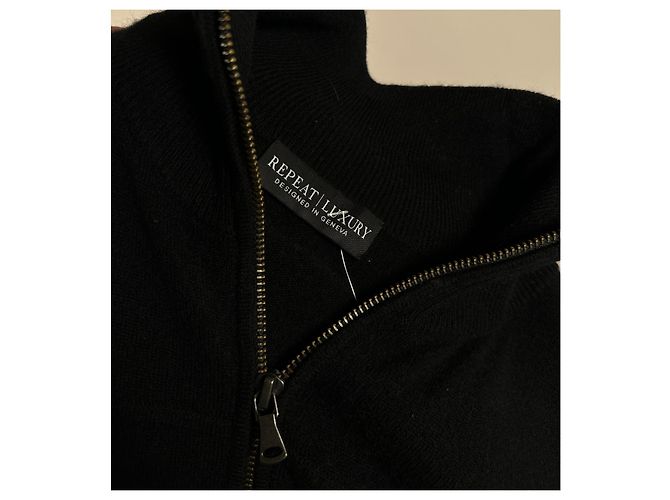 Autre Marque Repeat Luxury Poncho Strickjacke Schwarz Kaschmir Wolle - Ansicht 5