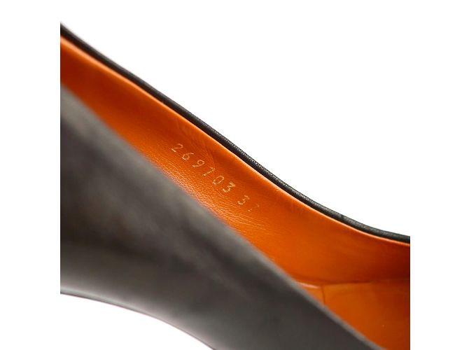 GUCCI - Décolleté in pelle nera (T37) Nero - vista 5