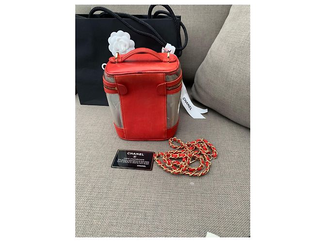Borsa Chanel Vinly in pelle rossa Rosso - vista 3
