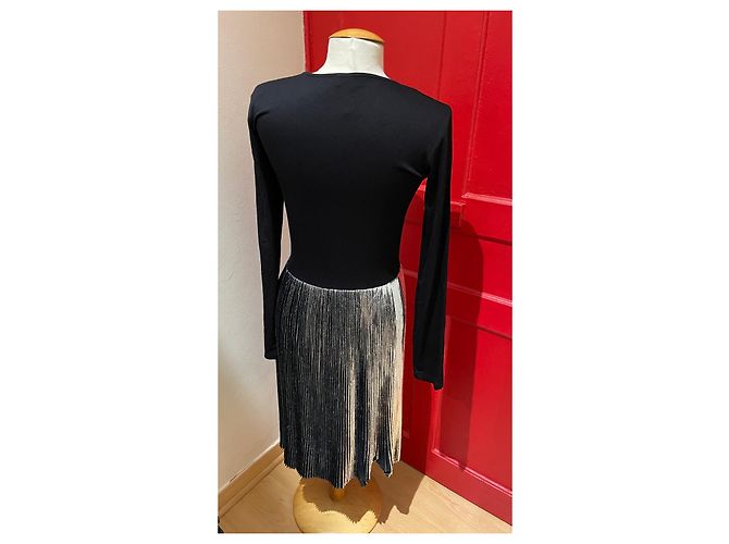 Agnès b. Kleid Schwarz Silberne Streifen Plissee - Ansicht 3