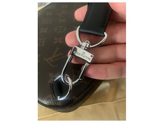 Louis Vuitton Borsa a tracolla Avenue marrone nuova - vista 5