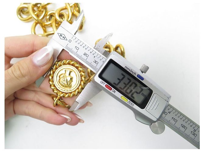 Medaillon CHANEL CINTURÓN MEDALLÓN CADENA T70 COLLAR CINTURÓN DORADO EN METAL DORADO - vista 6