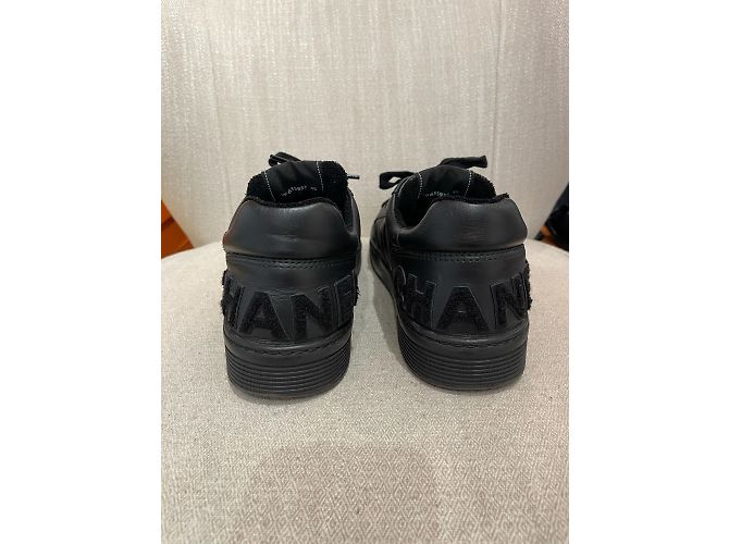 CHANEL Sneaker T.EU 45 Leder Schwarz - Ansicht 2