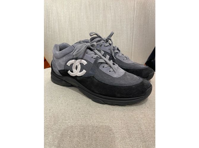 CHANEL Sneaker T.EU 45 Wildleder- Grau - Ansicht 4